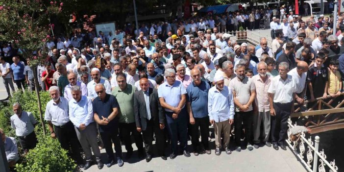 Haniye için Malatya’da gıyabi cenaze namazı kılındı