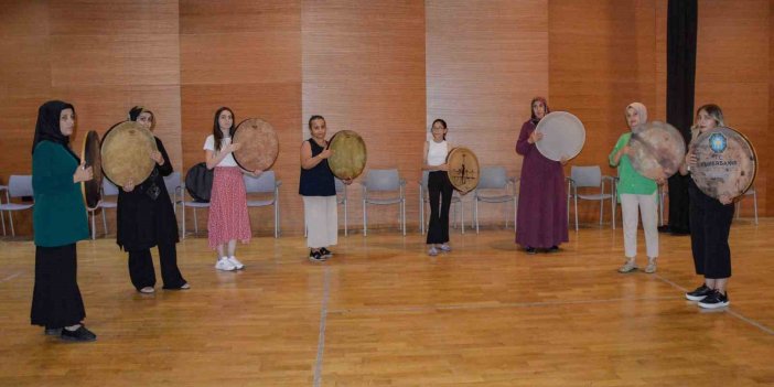 Diyarbakır’da öğrenciler ücretsiz sanat kurslarını tercih ediyor