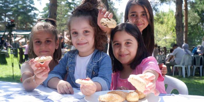 Erzurum'da Çölyak Hastaları Piknikte Bir Araya Geldi