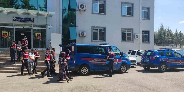 Antep’te göçmen kaçakçılığı operasyonu: 4 gözaltı