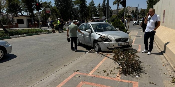 Kilis’te başıboş at zincirleme kazaya neden oldu: 4 kişi yaralandı