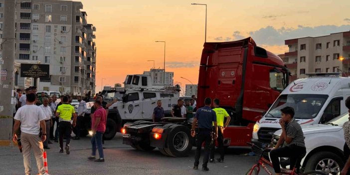 Mardin’de tırın çarptığı kadın yaşamını kaybetti