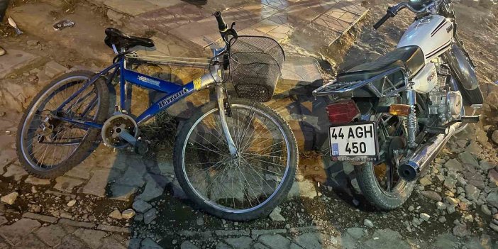 Malatya’da bisiklet ile motosiklet çarpıştı: 2 kişi yaralandı