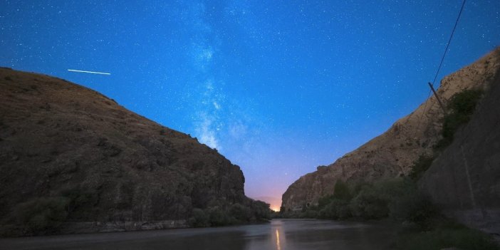 Erzincan’da perseid meteor yağmuru eşsiz görüntülere sahne oldu