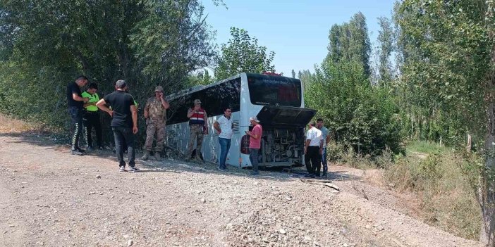 Iğdır’da yolcu otobüsü kaza yaptı: Yaralılar var