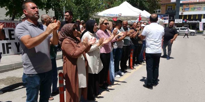 Van’da belediyelerden çıkarılan işçilerin eylemi 114 gündür sürüyor