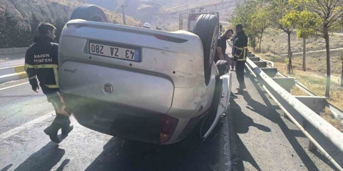 Mardin’de sürücüsünün kontrolünü kaybetmesiyle otomobil takla attı: 1 yaralı