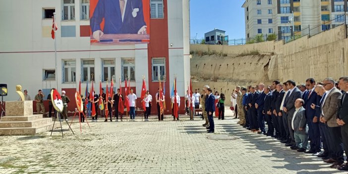 Yüksekova’da 30 Ağustos Zafer Bayramı kutlandı