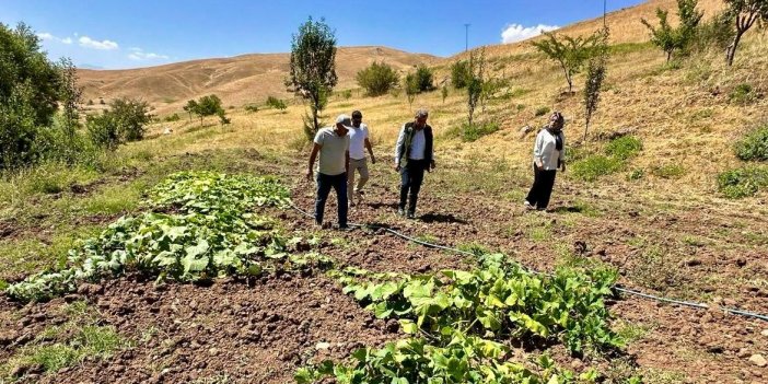 Öğretmen Turfand, çiftçilikte destek sözleri aldı