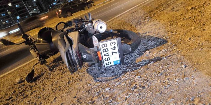 Otomobil ile çarpışan motosikletin sürücüsü yaşamını kaybetti