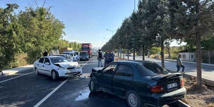 Malatya’da zincirleme trafik kazası: 3 kişi yaralandı