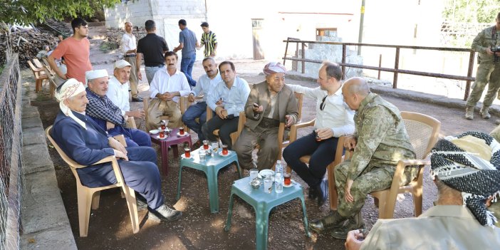 Şemdinli Kaymakamı Konur Köyü'nde incelemelerde bulundu