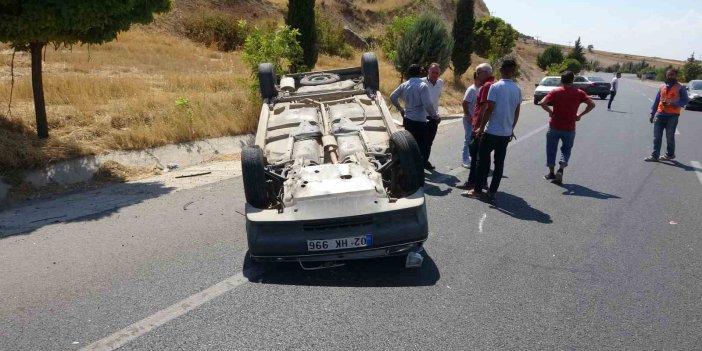 Adıyaman'da takla atan otomobilin sürücüsü yaralandı