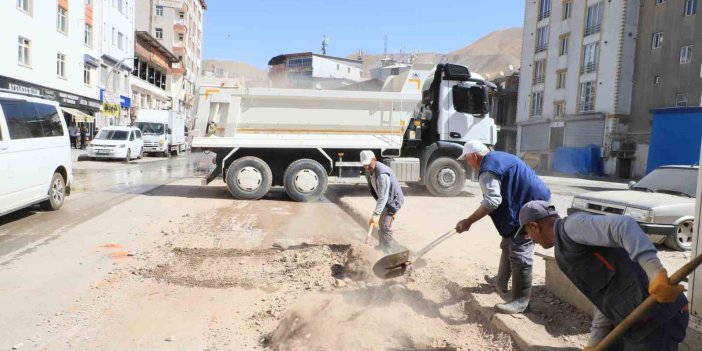 Hakkari’de işportacılar kendileri için ayrılan alanda çalışacak