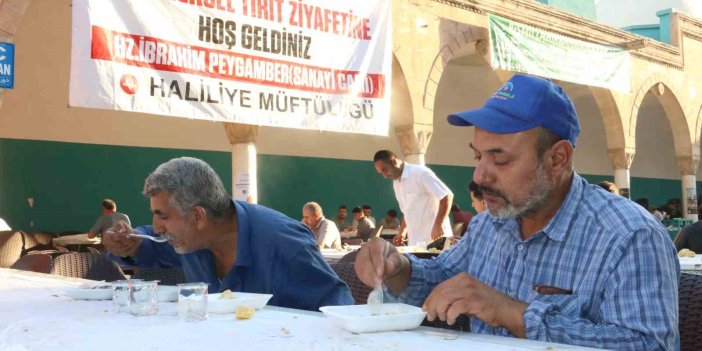 Şanlıurfa’da 10 bin kişiye tirit ikram edildi