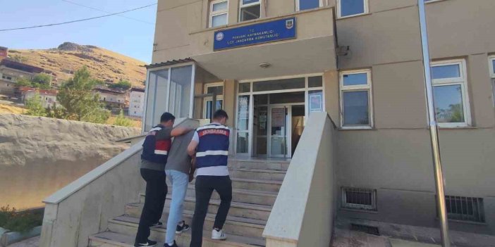 Siirt’te silahla yağma suçundan aranan kişi tutuklandı