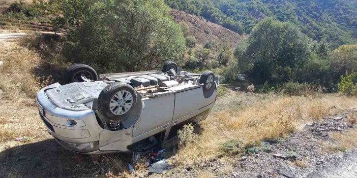 Tunceli’de otomobil takla atıp ters döndü