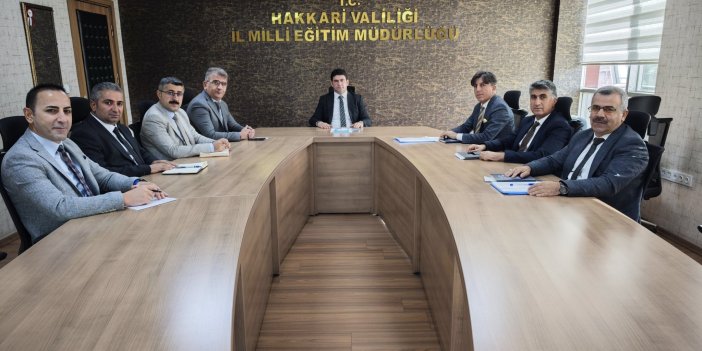 Hakkari İl Milli Eğitim Müdürü Yılmaz’dan haftalık toplantı