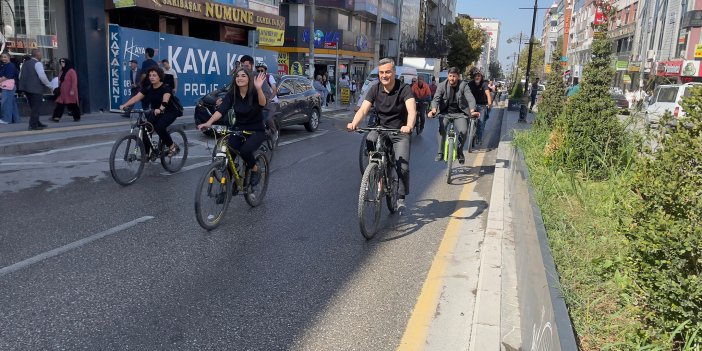 Şedal ve Zeydan, Van'da Avrupa Hareketlilik Haftası’nı bisiklet turu ile başlattı