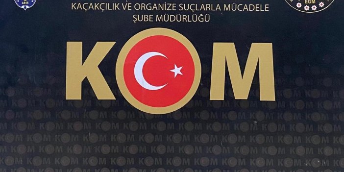 Sürücü kursları sınavında kopyaya suçüstü