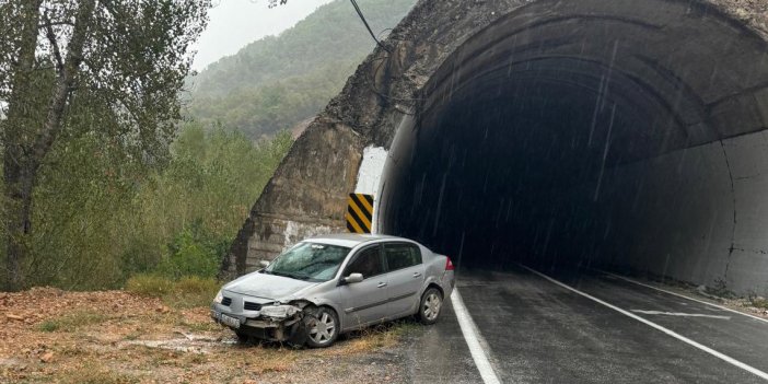 Tunceli’de sağanak yağış kazaya neden oldu: 2 yaralı