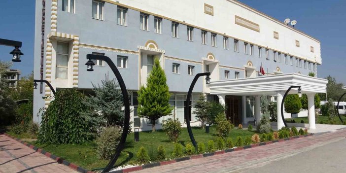 İskele Öğretmenevi 5 yıldızlı otel konforunda