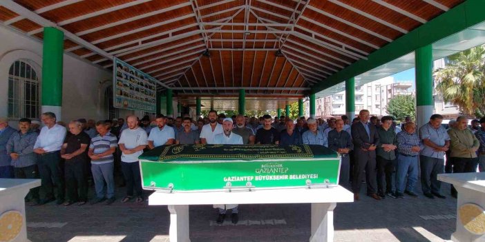 Amasya’da otomobilin çarptığı 15 yaşındaki çocuk Gaziantep’te defnedildi