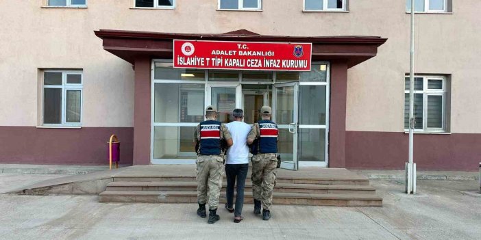 Tabanca ile 2 kişiyi yaralayan şahıs jandarma ekiplerince yakalandı