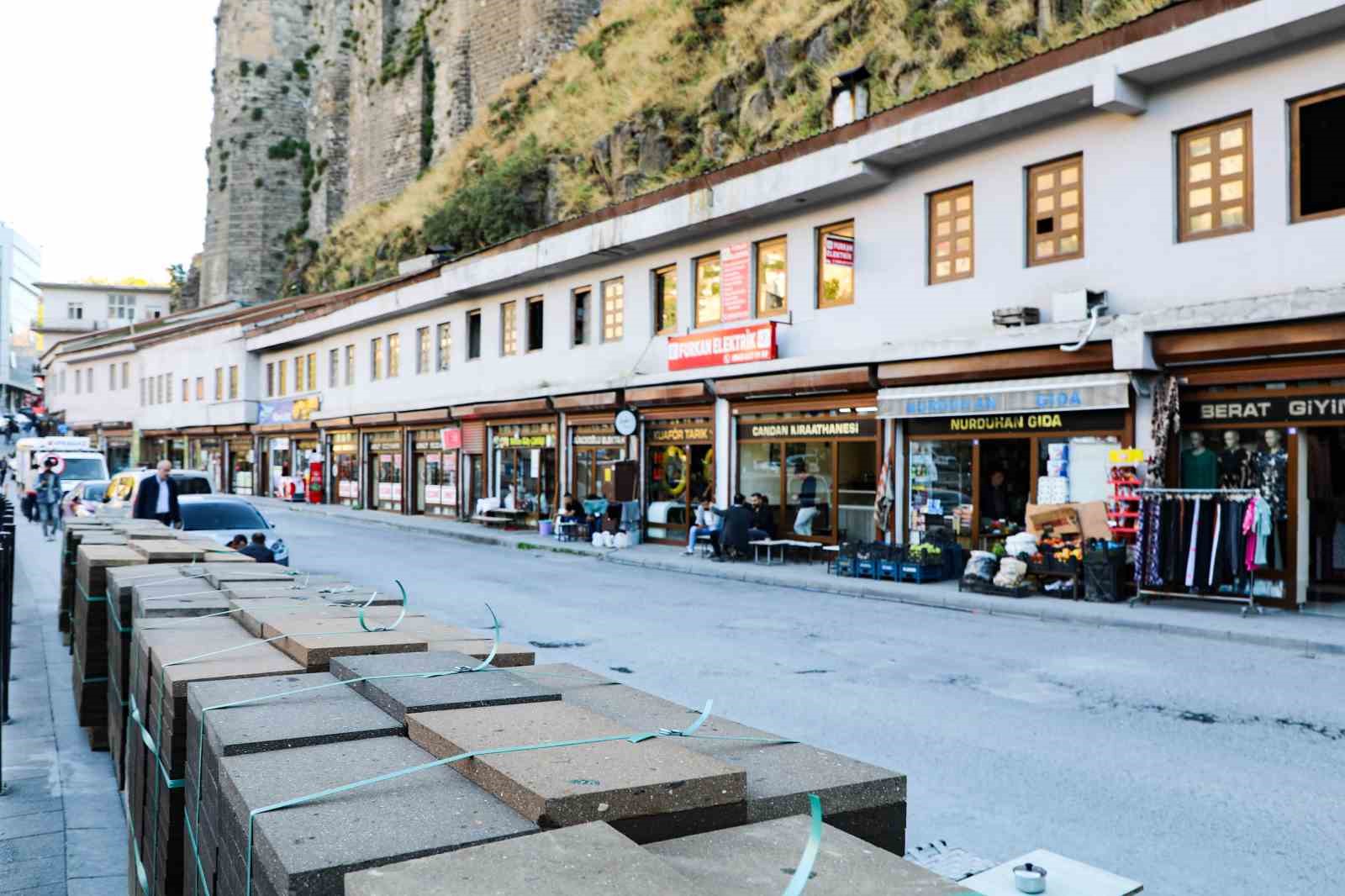 Bitlis’in tarihi dokusu yeniden canlanıyor