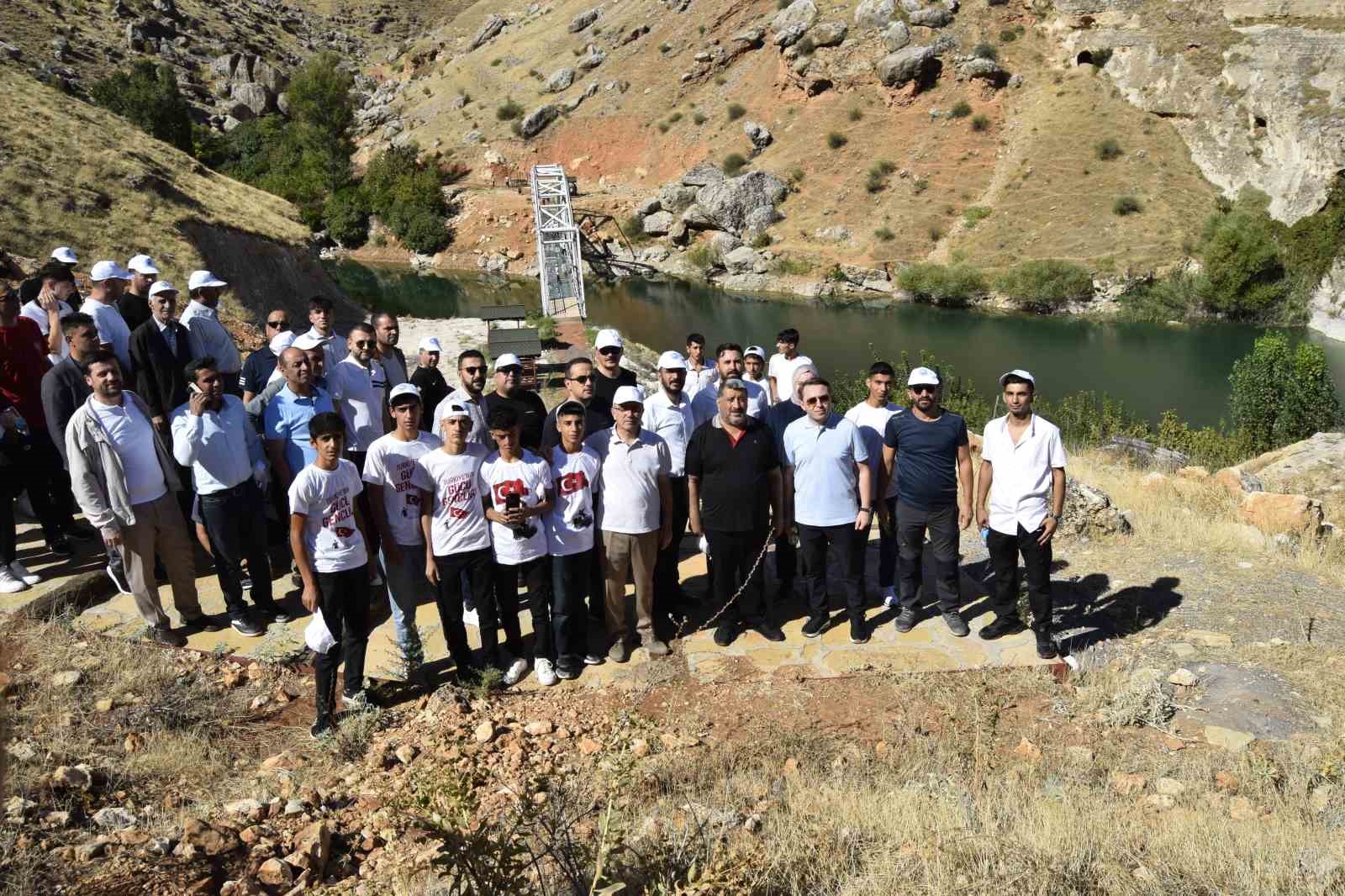 Diyarbakır’da geleneksel doğa sporları ve bağ bozumu etkinliği düzenlendi