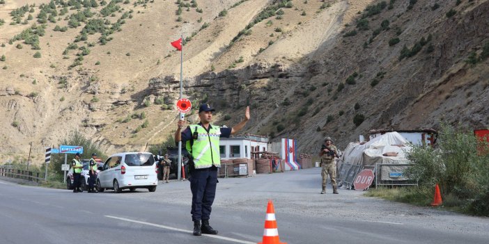 Hakkari’de trafik güvenliğini artırma çalışmaları devam ediyor