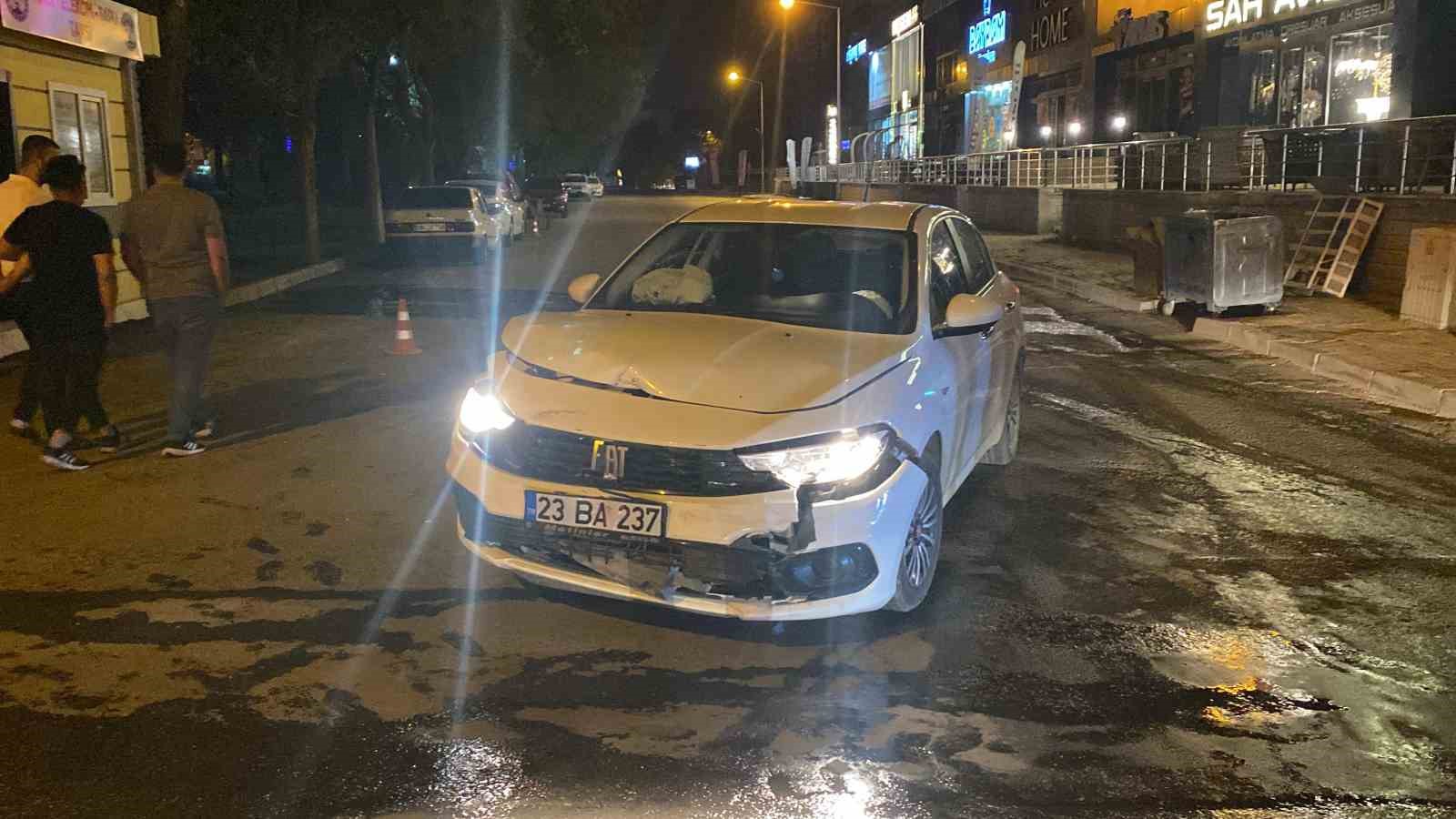 Elazığ’da trafik kazası: 2 kişi yaralandı