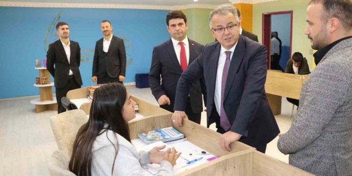 MEB Personel Genel Müdürü Bülent Çiftci'den Hakkari ziyareti