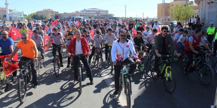 Kahta’da Avrupa Spor Haftası kapsamında bisiklet etkinliği yapıldı