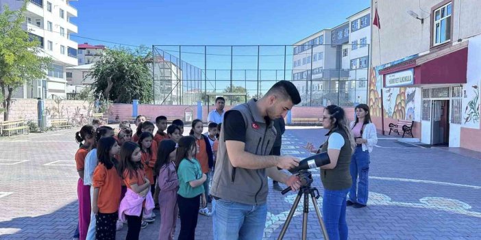 Iğdır’da öğrenciler için kuş gözlem etkinliği yapıldı