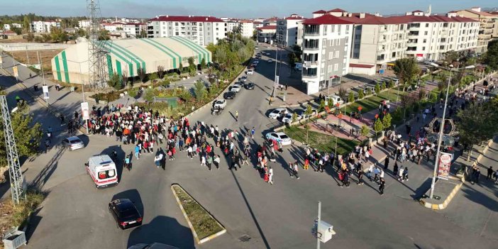 Iğdır’da Gazze’ye destek yürüyüşü düzenlendi