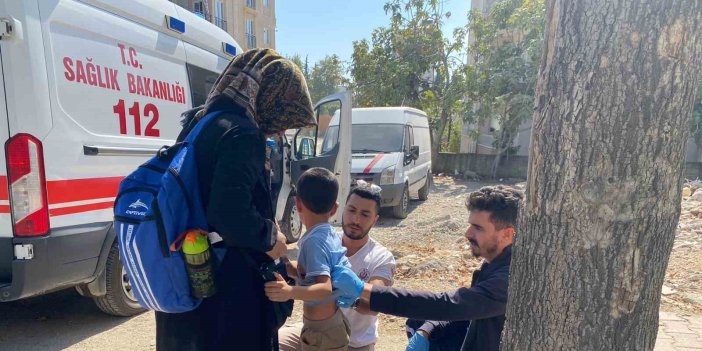 Adıyaman'da otomobilin çarptığı çocuk yaralandı