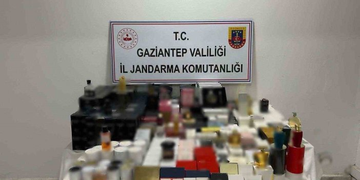 Antep’te bin 137 adet kaçak parfüm ve deodorant ele geçirildi