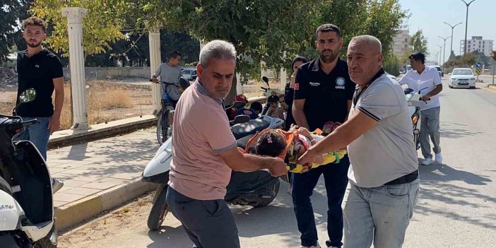 Adıyaman'da motosiklet park halindeki motora çarptı: 3 yaralı