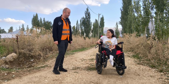 Hakkari Gençlik ve Engelliler Derneği'nden anlamlı destek