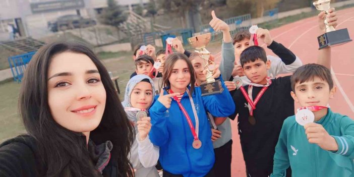 Aşkale atletizmde başarısını devam ettiriyor