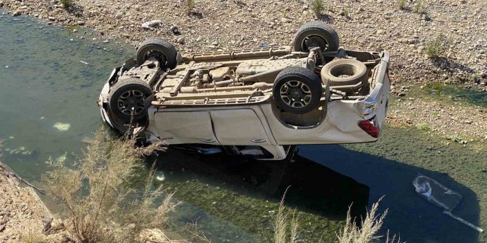 Şemdinli-Derecik yolunda trafik kazası: 1 yaralı