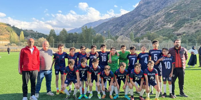 Hakkari Amatör U-14 Ligi'nde Şemdinli Belediye Spor galip geldi