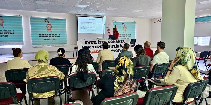 Yüksekova Kadın Derneği Şemdinli’de Kadın Koordinasyon Toplantısı düzenledi