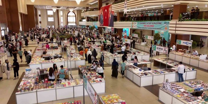 Şahinbey Belediyesinin kitap fuarlarını 2 milyona yakın vatandaş ziyaret etti