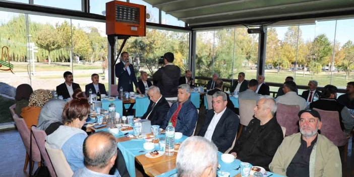 Vali Hatipoğlu ve Başkan Şerifoğulları, muhtarlarla buluştu