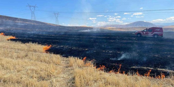 Malatya’da bin dönümlük anız yangını söndürüldü