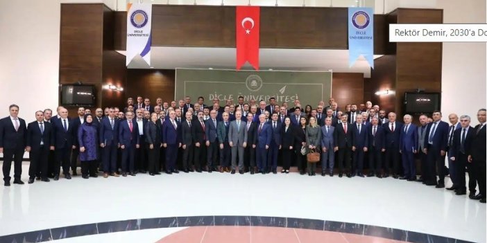 Rektör Demir, 2030’a Doğru Yükseköğretim Vizyonu toplantısında