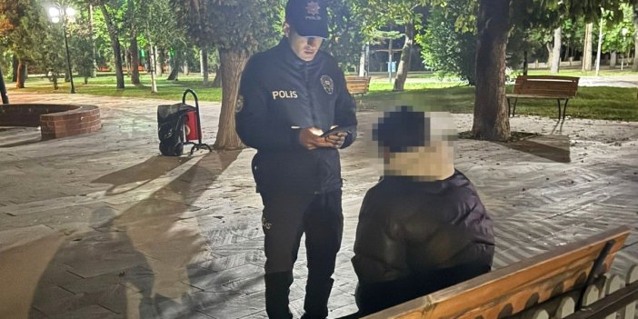 Erzincan’da parklarda polis uygulaması devam ediyor