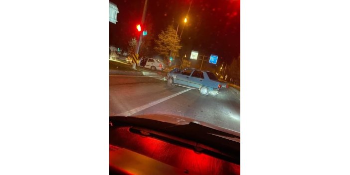 Elazığ’da trafik kazası: 3 kişi yaralandı